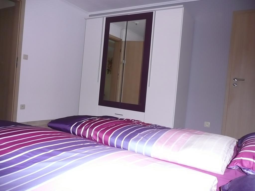 Ferienwohnung "Sweet Home" ايوبن الغرفة الصورة